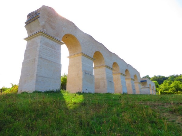 Aqueduc antique de&nbsp;Moselle