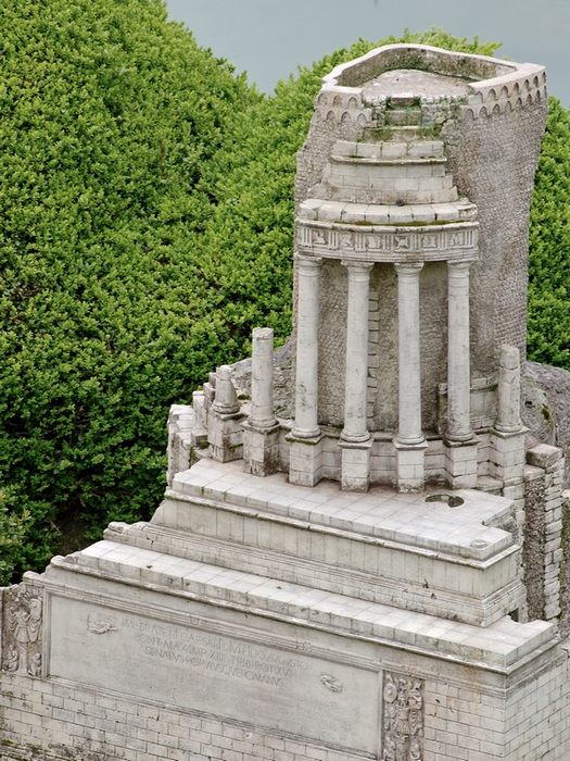 Trophée des Alpes à La Turbie